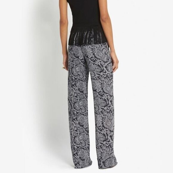 THEORY Mitrana Georgette Wide Leg Pant ~ 100% Silk Navy Blue Paisley Print Large - Picture 5 of 15